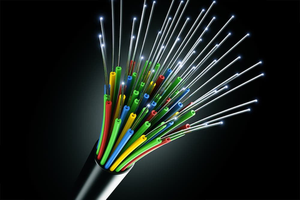 Fiber optik kablolarla 1 020 000 Gbps internet mümkün